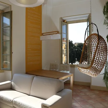 Garibaldi Aparthotel 4*