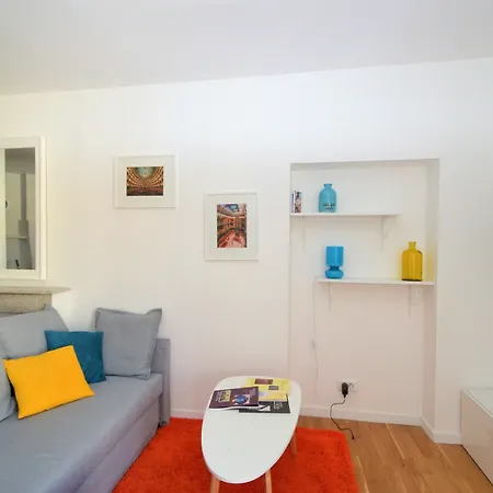 Garibaldi Aparthotel 4*