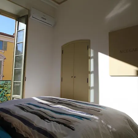 Garibaldi Apartmanhotel Nizza